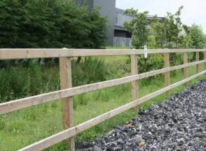 paardrijbak Traditioneel houten weiland omheining