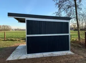 Weide schuilstal kleinvee