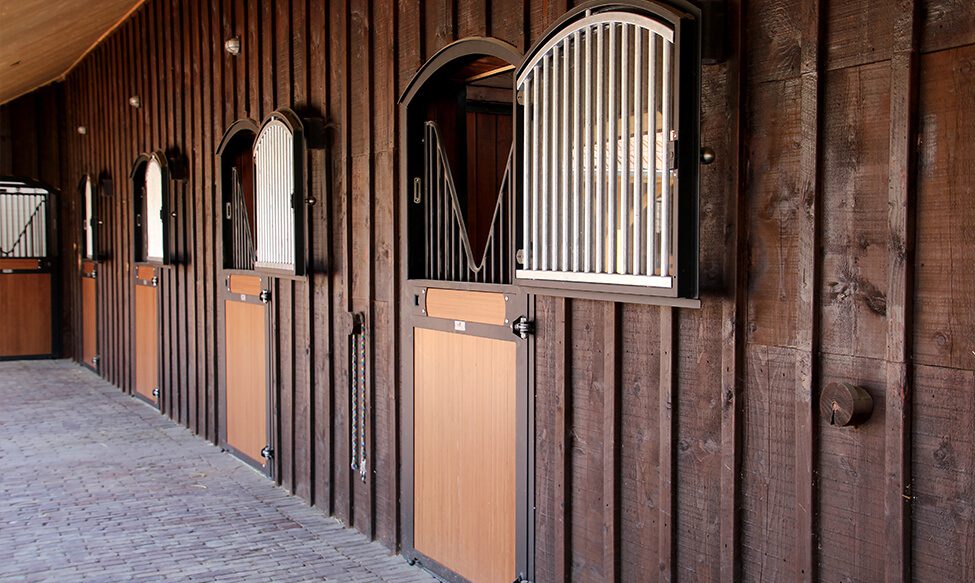 Referentie - Luxe paarden staldeuren